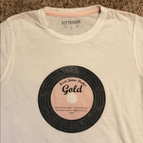 Kittenish Tops - Kittenish Tee